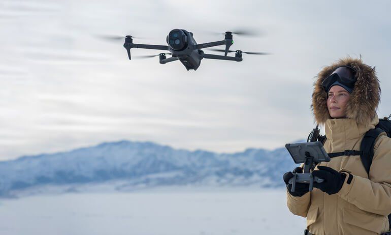 AirView Pro 4 Tripple Camera – Next-Gen Drone for Beginners with Professional Power